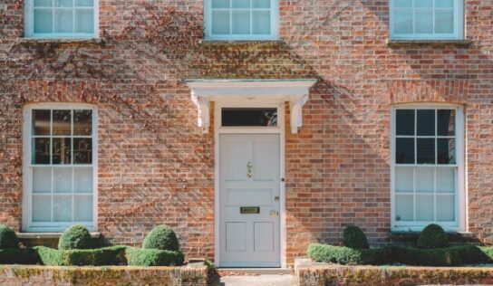 How to Measure For a Front Door