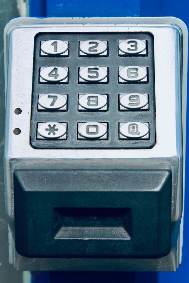 code lock with black button