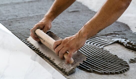 How to Cut Tile With a Dremel