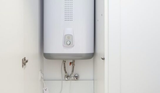 How to Turn on a Water Heater