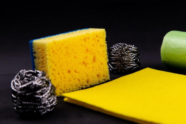 yellow washcloth